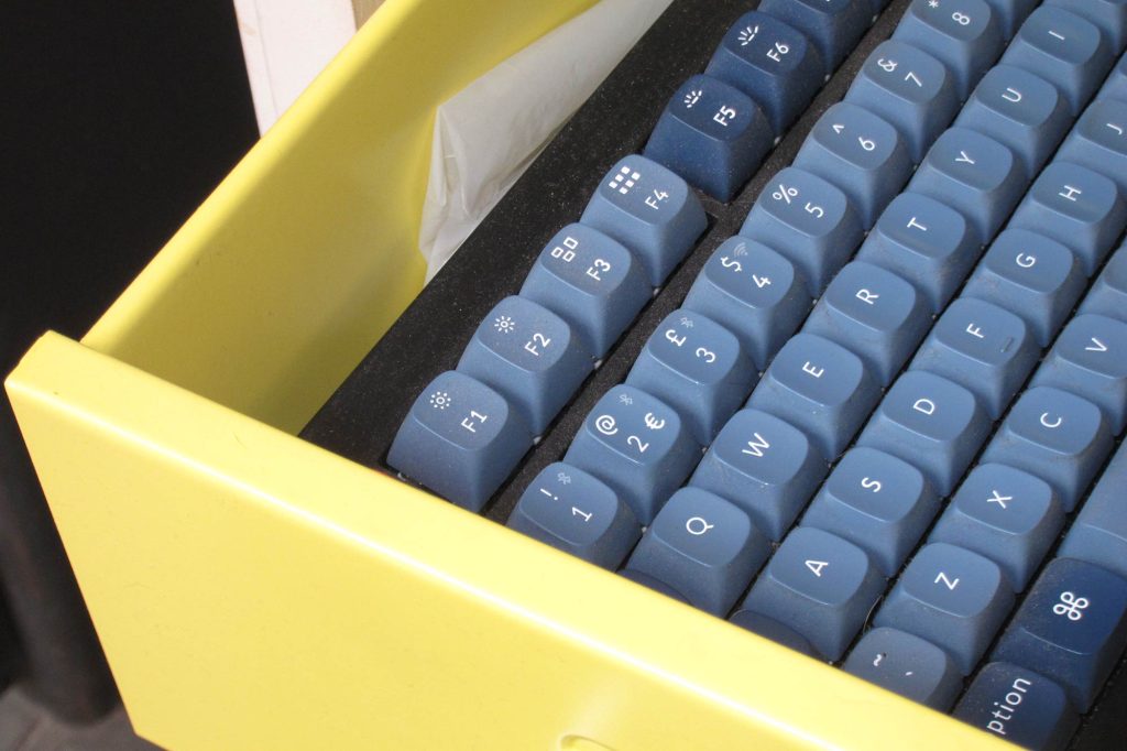 Canon S95 painterly CCD sensor